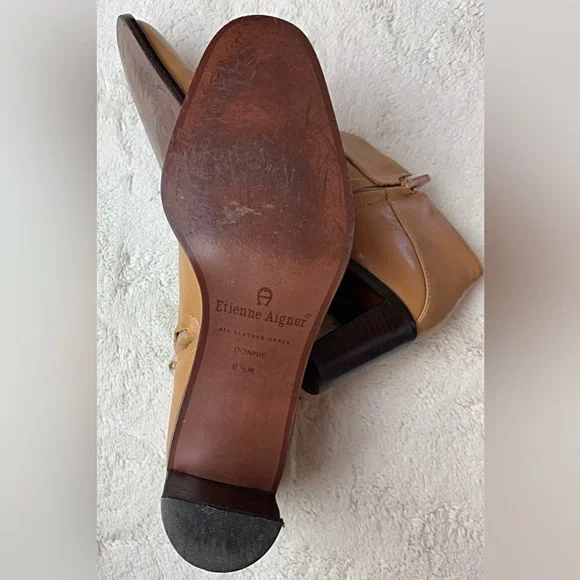 Vintage Tan leather booties by Etienne Aigner - Picture 8 of 9